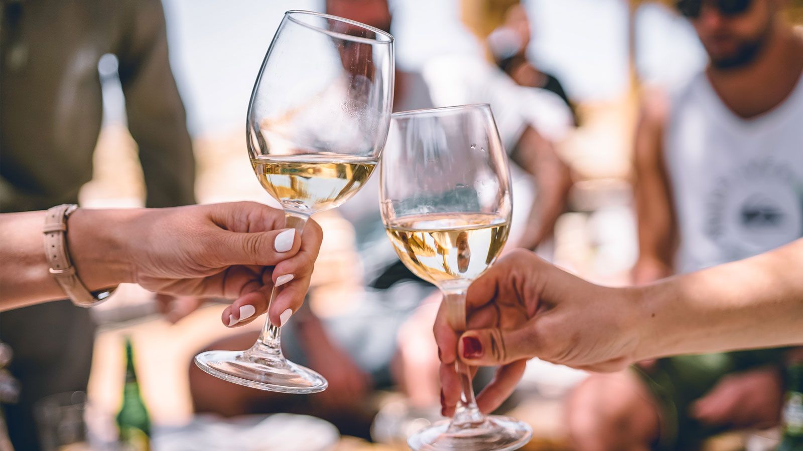 Luxury White Wine Glasses For All Occasions